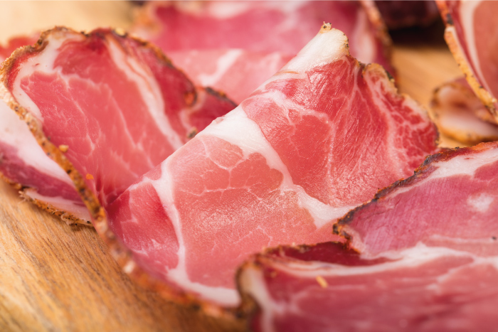 capocollo di maiale affettato per antipasti è aperitivi italiani senza conservanti de salvo